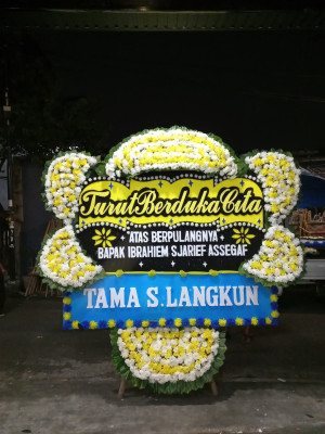 Papan Bunga Duka di Jarai